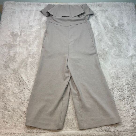 Babaton Romper Size 4 Nude Cropped Off Shoulder Wide Leg Sleeveless Romper Ruffl - Picture 3 of 16